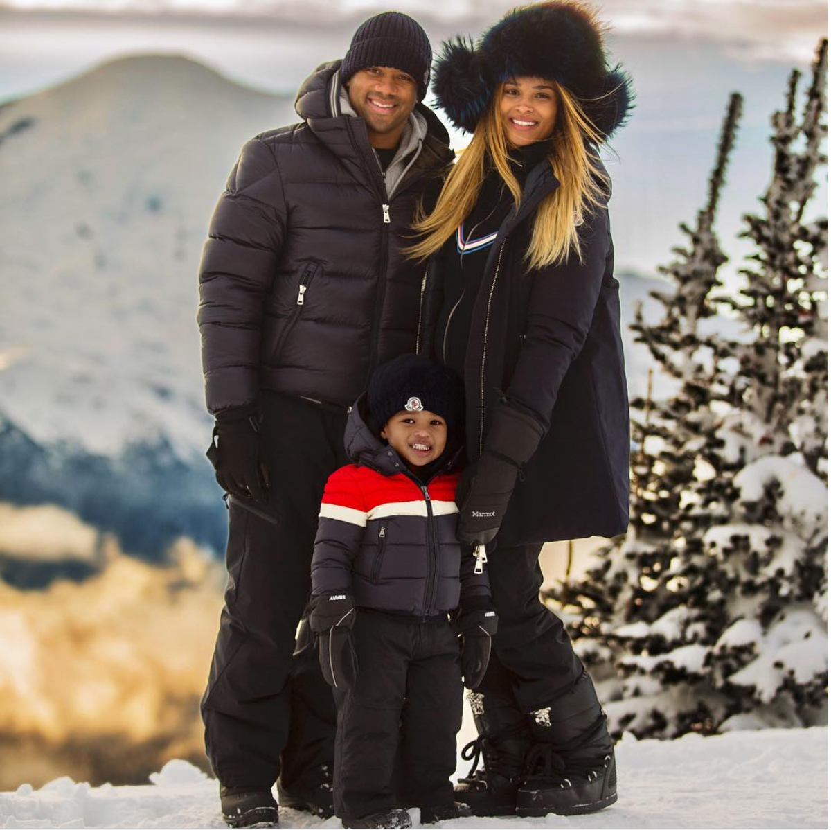 A Look Back at How Our Favorite Stars Celebrated Christmas Last Year
